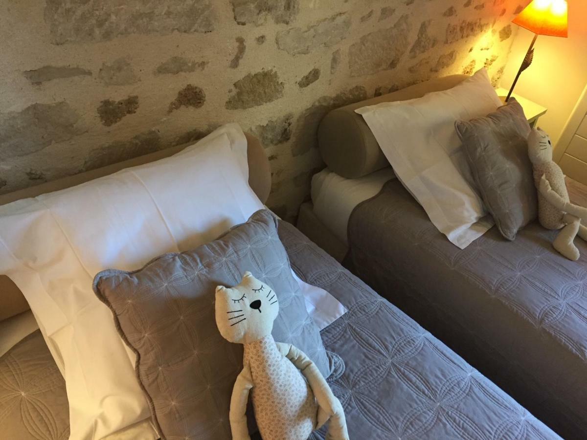 Les Aiguieres En Provence Bed and Breakfast Suze-la-Rousse Exteriör bild