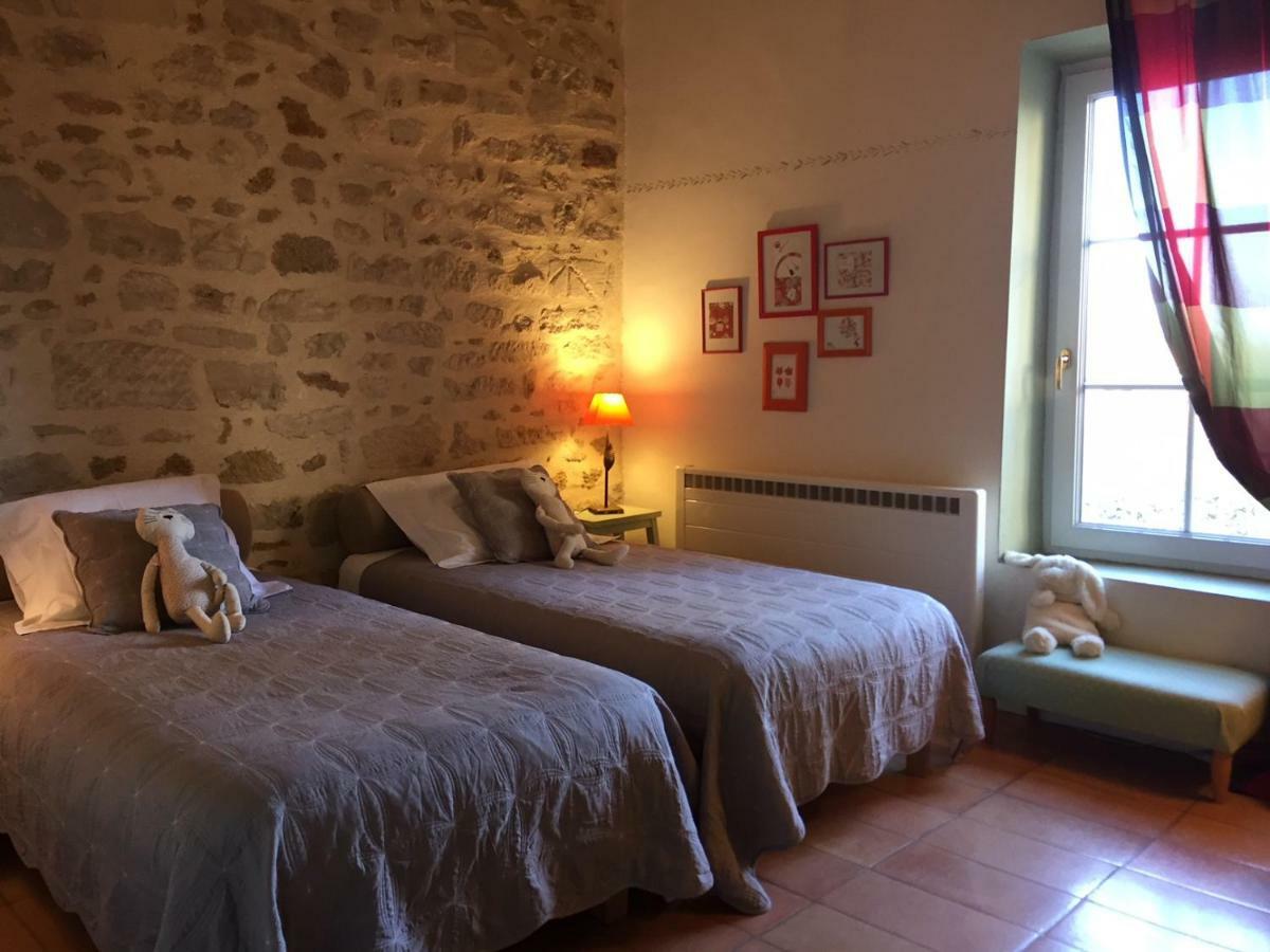 Les Aiguieres En Provence Bed and Breakfast Suze-la-Rousse Exteriör bild