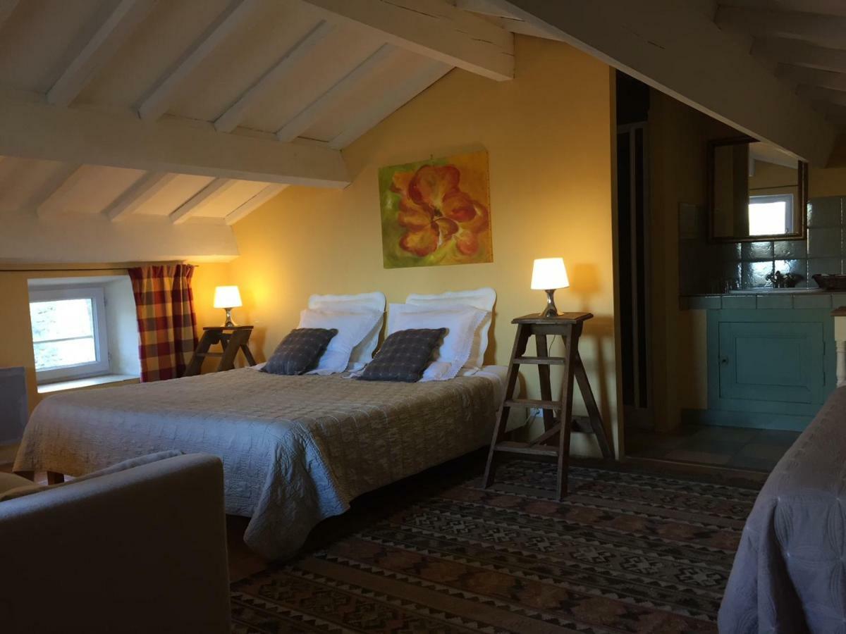 Les Aiguieres En Provence Bed and Breakfast Suze-la-Rousse Exteriör bild