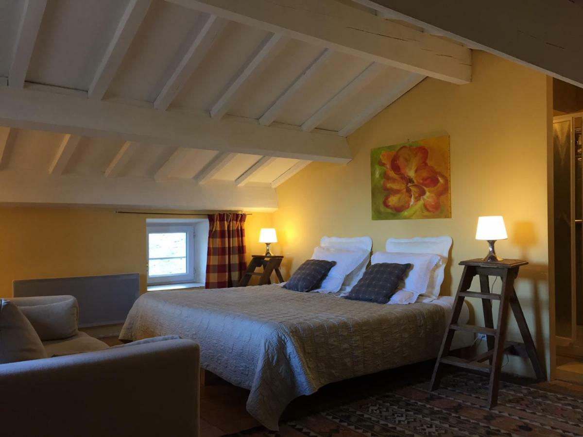 Les Aiguieres En Provence Bed and Breakfast Suze-la-Rousse Exteriör bild